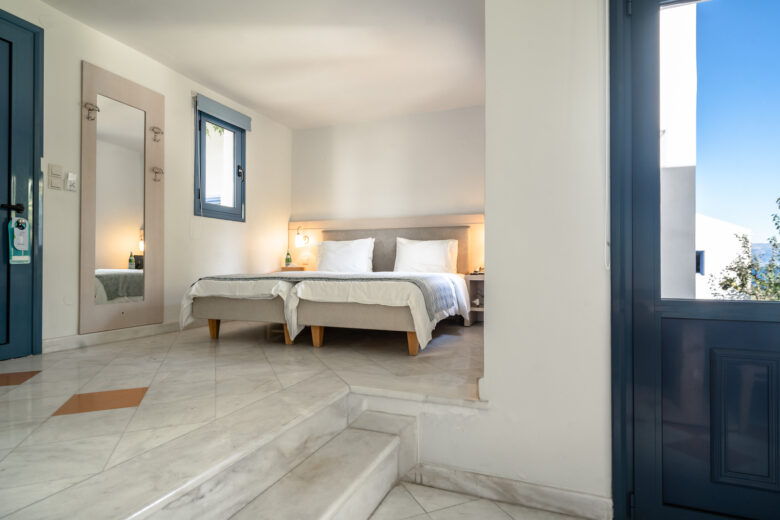 porto galini single room
